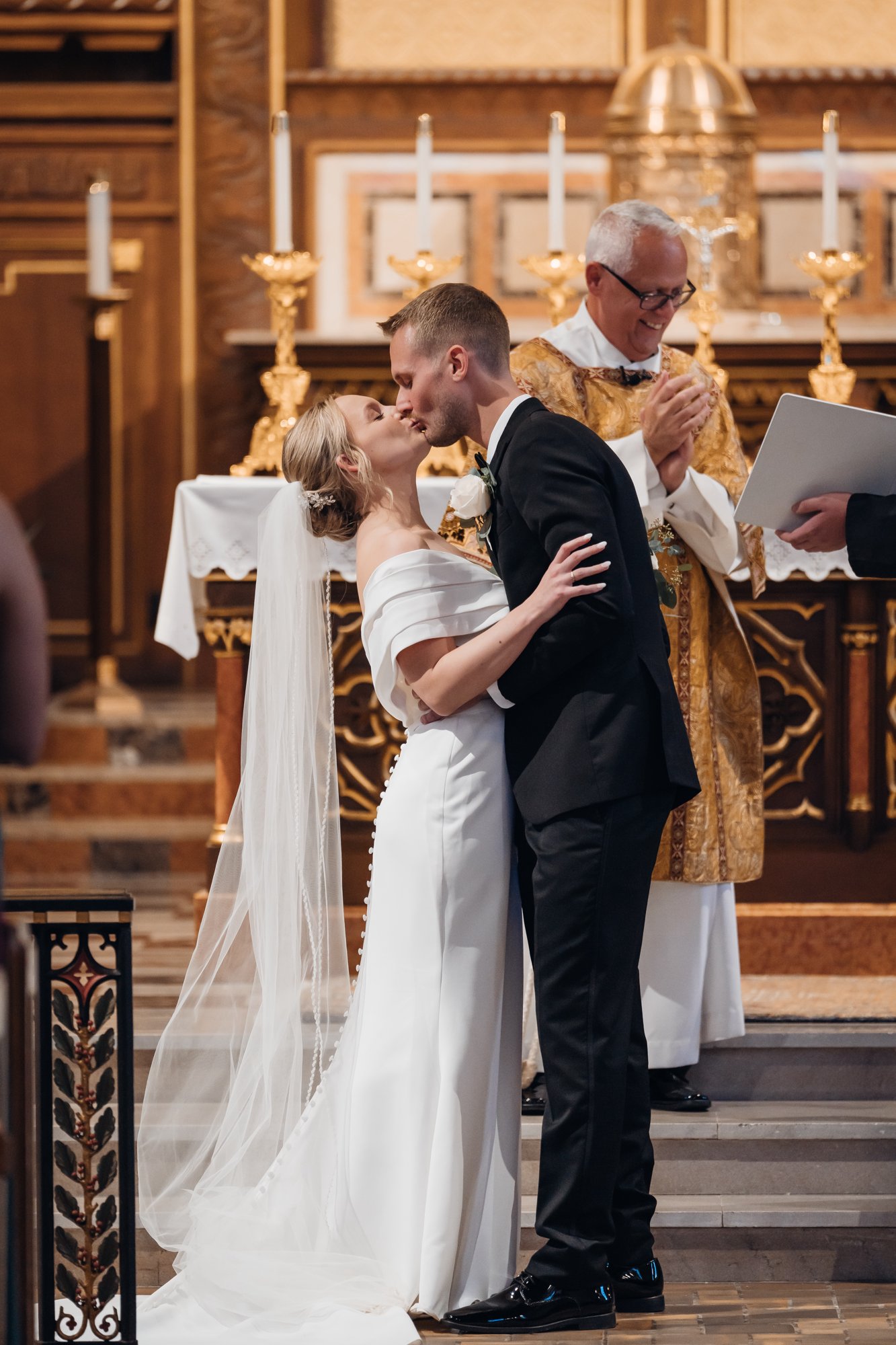 First kiss at the altar